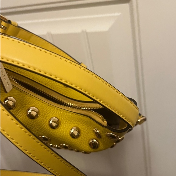 Michael Kors Gold Studded Yellow Shoulder Bag - Picture 3 of 5